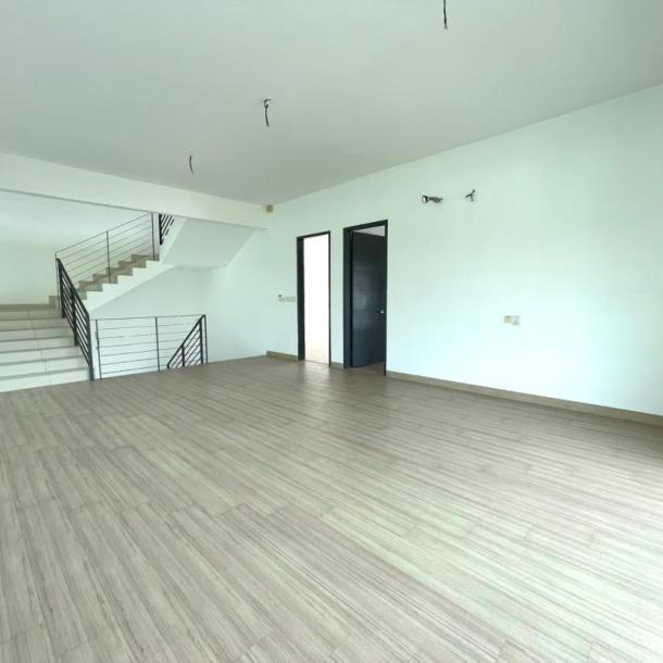 3 Storey Bungalow Corner lot Perdana Heights, Seksyen U10, Shah Alam for sale-8