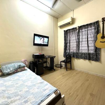 2 Storey Terrace House SU3, Saujana Utama for sale