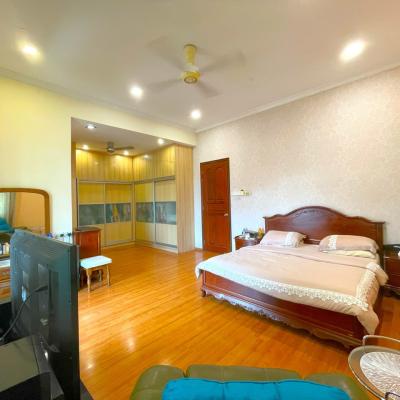 2 Storey Semi-D House Corner lot Beverly Heights, Ampang for sale