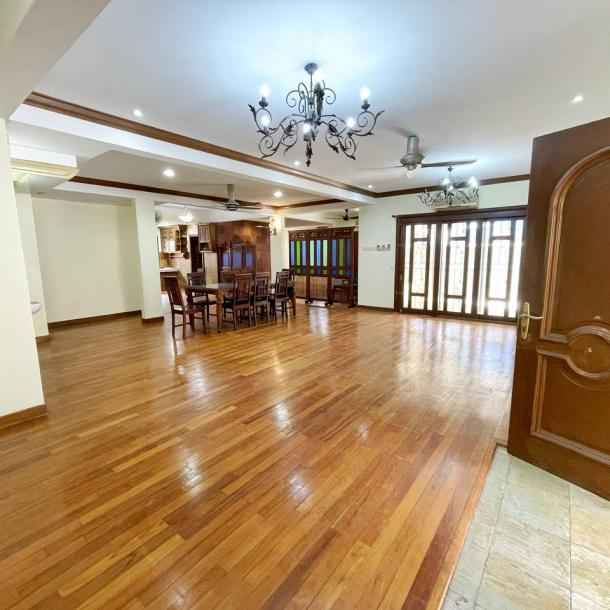 Pantai Murni, Pantai Dalam, Bangsar Double Storey Terrace End lot FULLY RENO-4