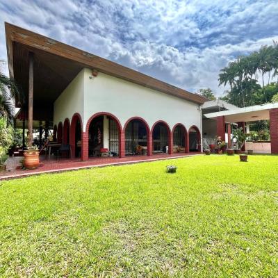 Bungalow in 1 acre plus land at Bukit Segambut, Segambut for sale