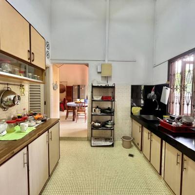 Bungalow in 1 acre plus land at Bukit Segambut, Segambut for sale