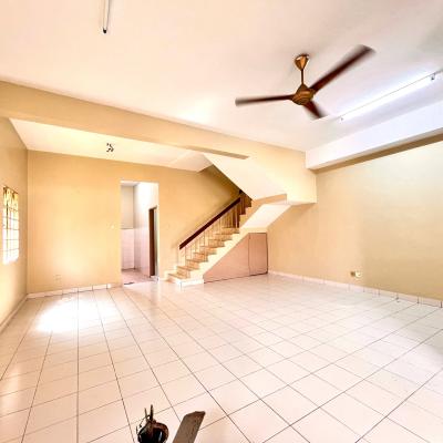 Bandar Puteri, Klang Double Storey Terrace END LOT extra land