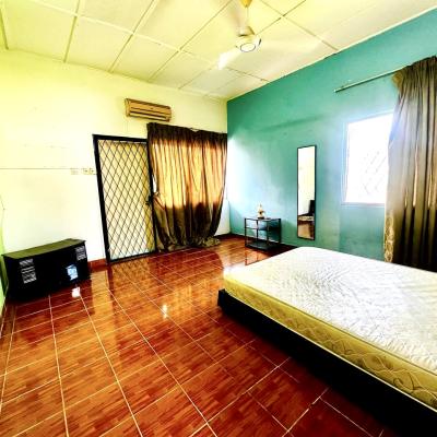 Taman Dagang, Ampang Jaya Double Storey Terrace End lot-13