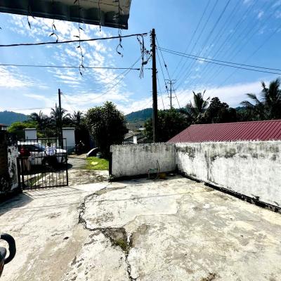 Taman Dagang, Ampang Jaya Double Storey Terrace End lot-2