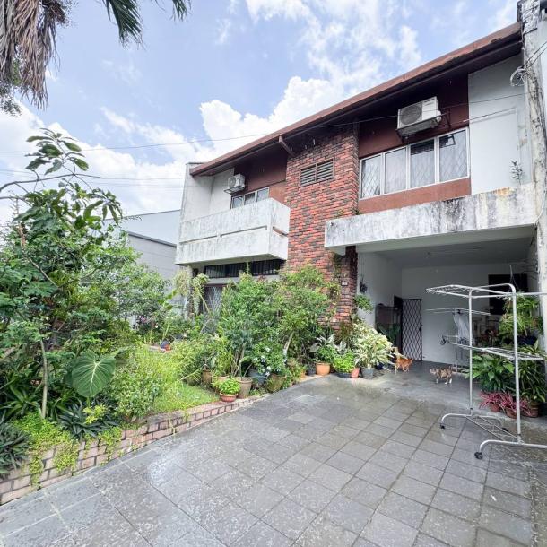 2 Storey Semi-D Jalan Zaba Taman Tun Dr. Ismail (TTDI), Kuala Lumpur-1