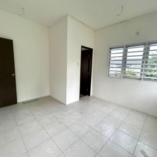 Bandar Seri Coalfields, Sungai Buloh 2 Storey Terrace House (Hibiscus 2) End lot Freehold-14