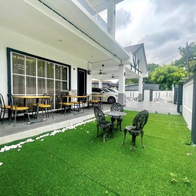 Double Storey Terrace House Corner Lot Jalan Platinum, Seksyen 7, Shah Alam-2
