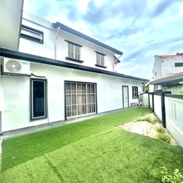 Double Storey Terrace House Corner Lot Jalan Platinum, Seksyen 7, Shah Alam-3