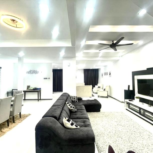 Double Storey Terrace House Corner Lot Jalan Platinum, Seksyen 7, Shah Alam-7