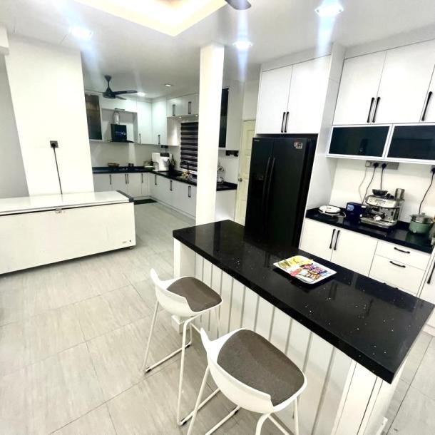Double Storey Terrace House Corner Lot Jalan Platinum, Seksyen 7, Shah Alam-9