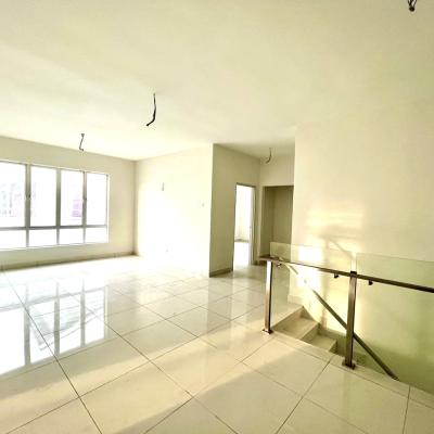 Double Storey Superlink (Marbella) END Lot D'Kayangan, Seksyen 13, Shah Alam