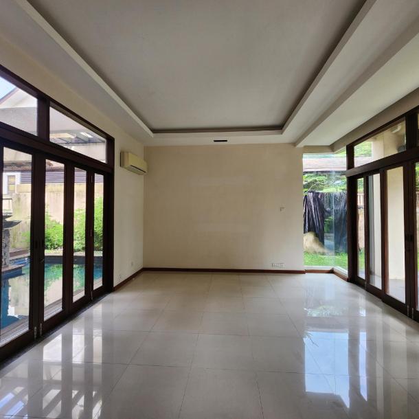 Facing Open 2 Storey Bungalow House Jalan Bidai, Bukit Jelutong (BELOW MARKET)-3