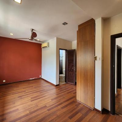 Facing Open 2 Storey Bungalow House Jalan Bidai, Bukit Jelutong (BELOW MARKET)-13
