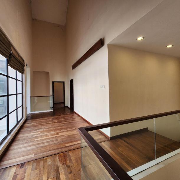 Facing Open 2 Storey Bungalow House Jalan Bidai, Bukit Jelutong (BELOW MARKET)-10