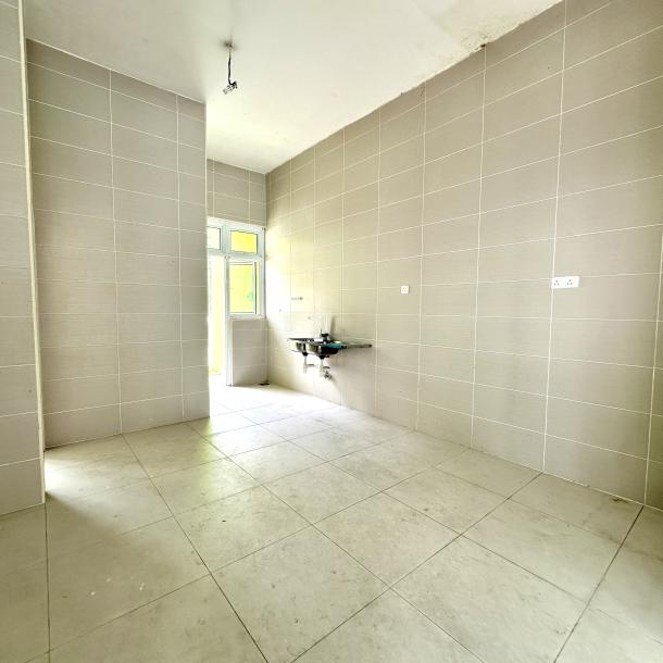 Greenhill Residence, Seksyen U10, Shah Alam Double Storey Semi-D House For Sale Below Market-11