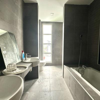 Greenhill Residence, Seksyen U10, Shah Alam Double Storey Semi-D House For Sale Below Market-18