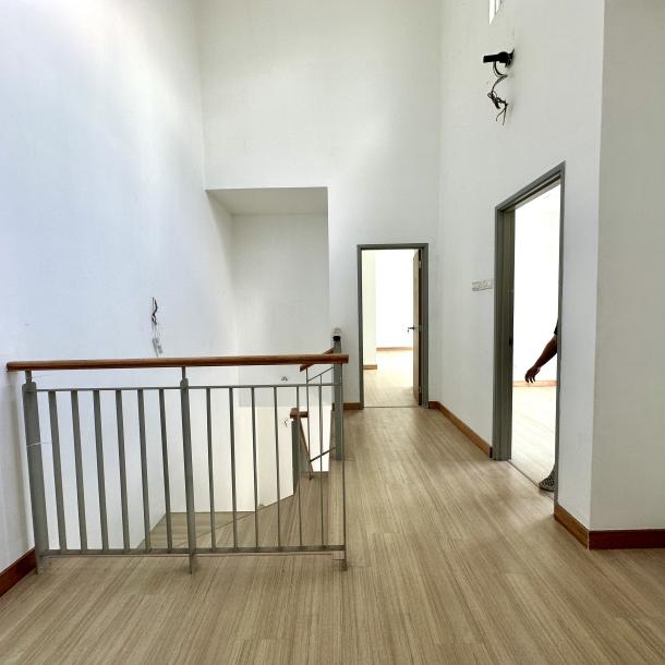 Greenhill Residence, Seksyen U10, Shah Alam Double Storey Semi-D House For Sale Below Market-14