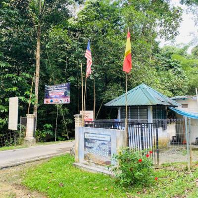 Resort Rimbunan Chalet Sungai Sendat, Ulu Yam, Batang Kali-1