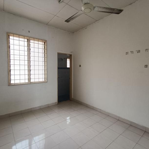 Taman Bayu Permai, Rawang Double Storey Terrace House TERMURAH-14