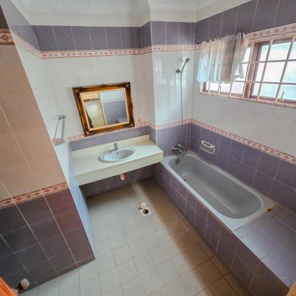 Oncidium Heights, Kota Kemuning Double Storey Semi-D House CORNER LOT, BELOW MARKET-17