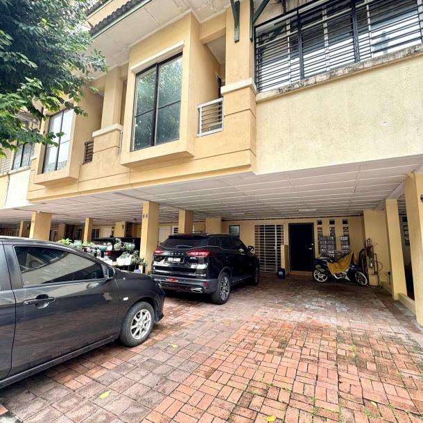 Prima Court Ampang Townhouse Lower Unit FREEHOLD, FULLY RENOVATED-3