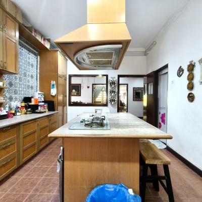 Ukay Perdana, Ampang 2.5 Storey Semi-D House TERMURAH, RENOVATED