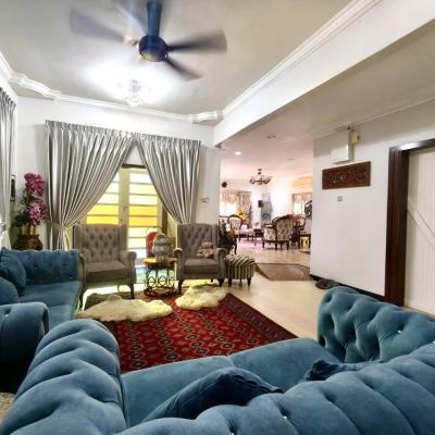 Ukay Perdana, Ampang 2.5 Storey Semi-D House TERMURAH, RENOVATED