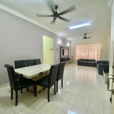 Astana Putra Condominium, Bukit Rahman Putra for sale FREEHOLD, TERMURAH