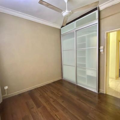 Astana Putra Condominium, Bukit Rahman Putra for sale FREEHOLD, TERMURAH