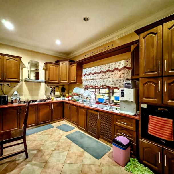 Kampung Tunku, SS 1, Petaling Jaya Double Storey Bungalow House for sale Below Market-14