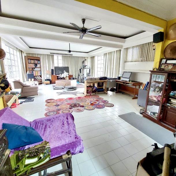2.5 Storey Bungalow House CORNER LOT Taman Melawati, Ulu Klang FREEHOLD-11