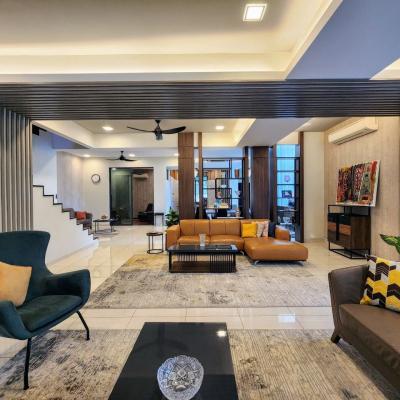 Lagenda 1, Bukit Jelutong 2.5 Storey Superlink House END LOT, RENO