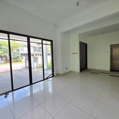Avanti Residence, Sungai Buloh Double Storey Semi-D House TERMURAH