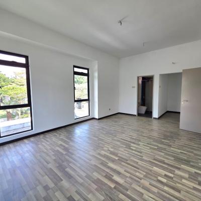 Avanti Residence, Sungai Buloh Double Storey Semi-D House TERMURAH