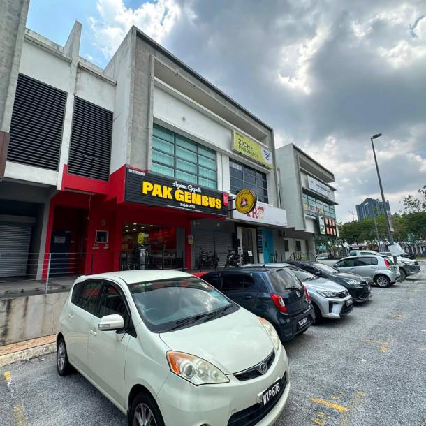 Denai Alam Double Storey Shop lot Facing Open, Good ROI-2
