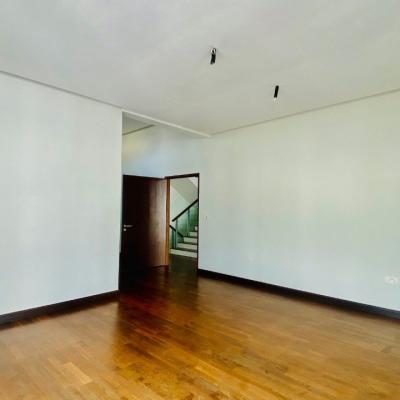 Tijani Ukay, Ampang 2.5 Storey Bungalow Zero Lot Below Market