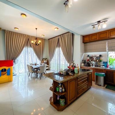 Kayangan Heights (Teratai Villas), Seksyen U9, Shah Alam Double Storey Bungalow for Sale