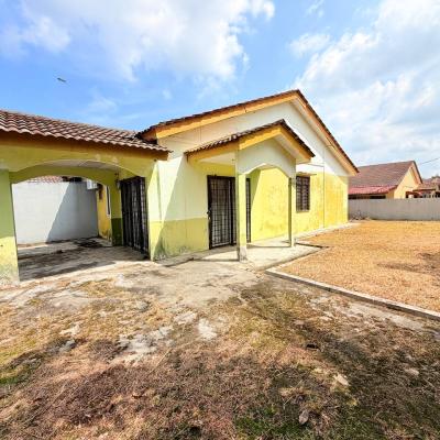 Corner lot Single Storey Terrace House Taman Widuri, Bukit Beruntung