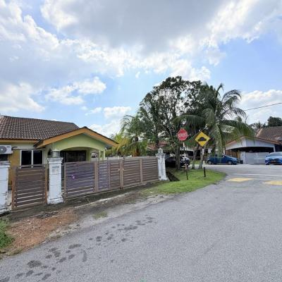 Corner lot Single Storey Terrace House Taman Widuri, Bukit Beruntung