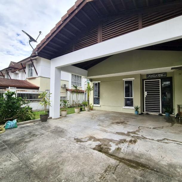 Sunway Alam Suria, Seksyen U10, Shah Alam Double Storey Semi-D Link For Sale Below Market-2