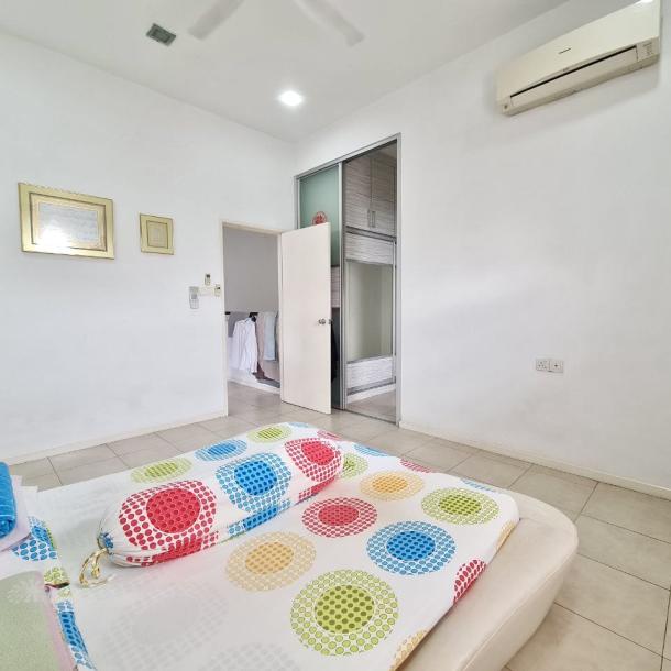 Sunway Alam Suria, Seksyen U10, Shah Alam Double Storey Semi-D Link For Sale Below Market-16
