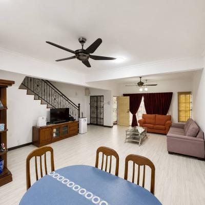 Subang Bestari, Seksyen U5, Shah Alam Double Storey Terrace House MURAH