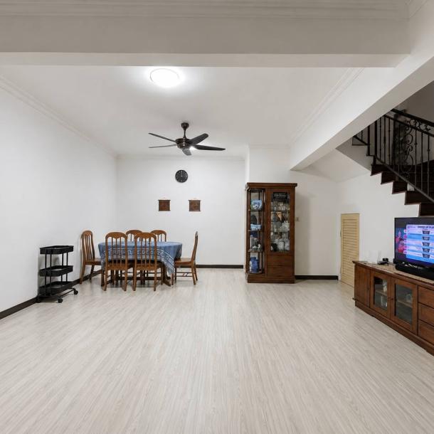 Subang Bestari, Seksyen U5, Shah Alam Double Storey Terrace House MURAH-4