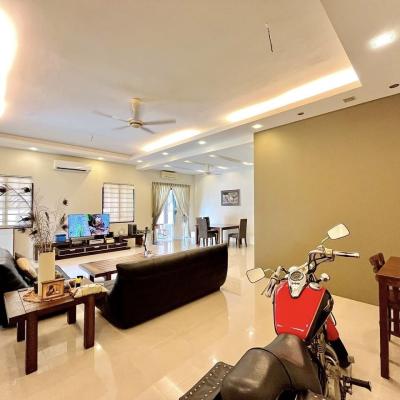 Bandar Nusaputra, Puchong South  Double Storey Semi-D House TERMURAH