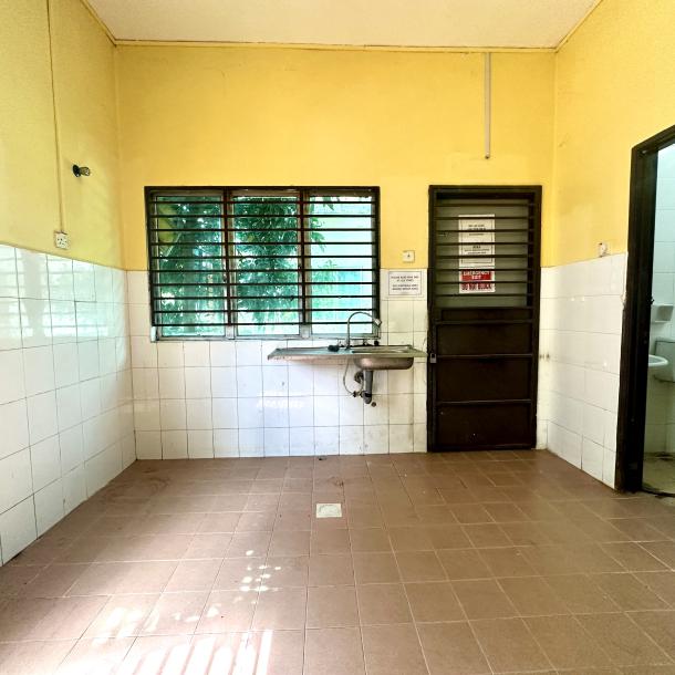 2 Storey Terrace House END LOT and FACING OPEN Seksyen 23, Shah Alam-6