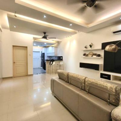 Seri Pristana (SP6), Saujana Utama Double Storey Terrace House For Sale Renovated-5