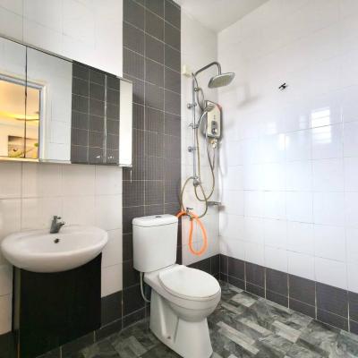 Seri Pristana (SP6), Saujana Utama Double Storey Terrace House For Sale Renovated-17