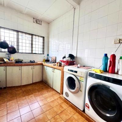 Bukit Jelutong, Jalan Kubah Double Storey Terrace House TERMURAH