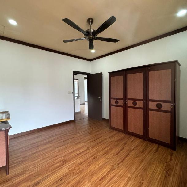 Renovated 2 storey superlink house (Lagenda 2), Bukit Jelutong-13
